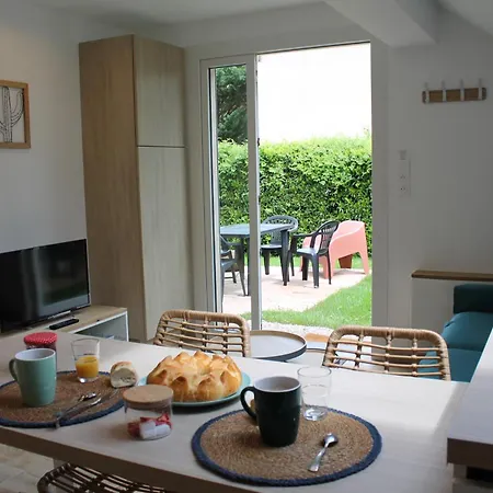 Le Cocon Des Mardors Apartment Couternon Exterior photo