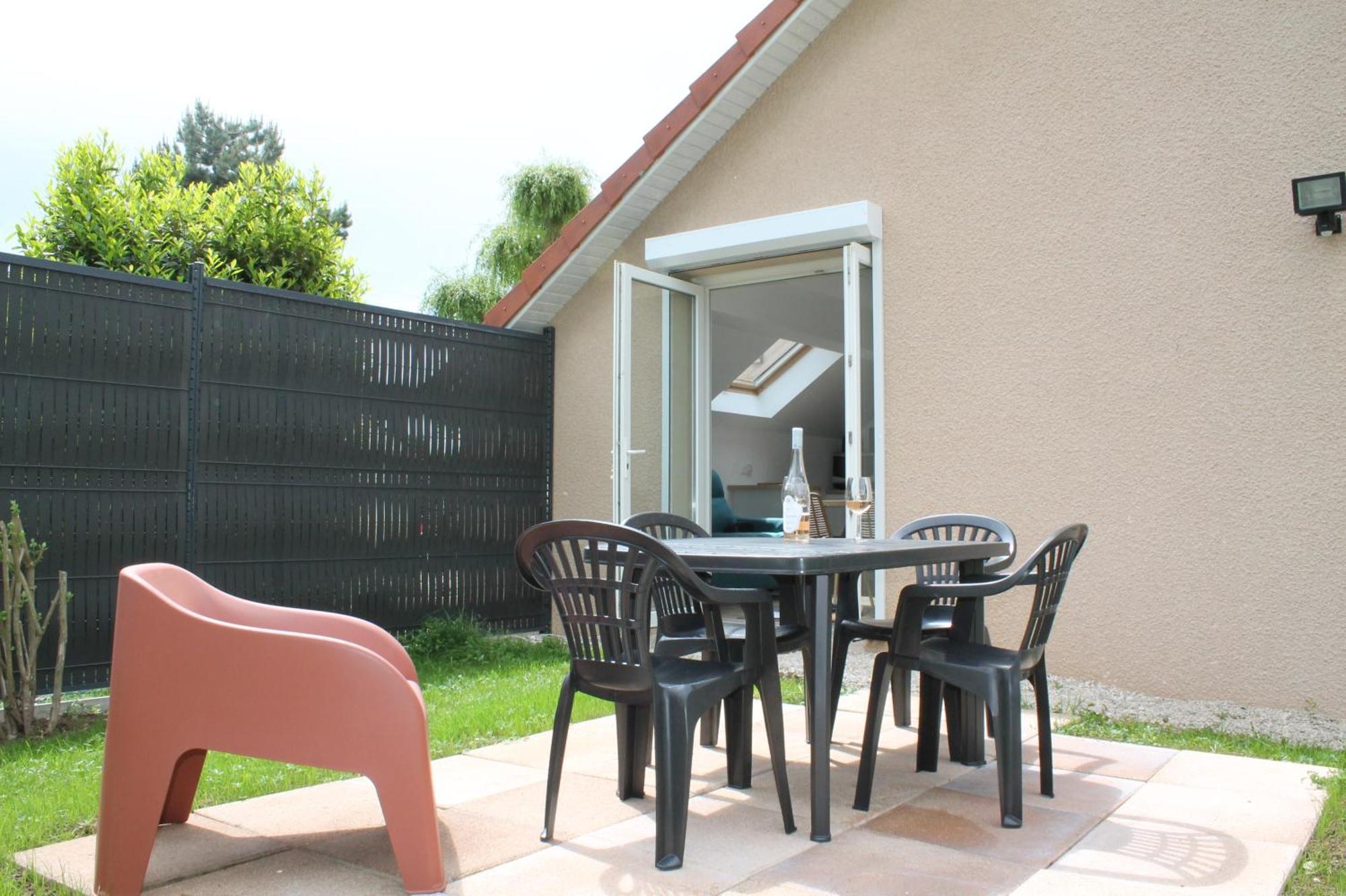 Le Cocon Des Mardors Apartment *